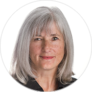 claudia_dubuque_headshot